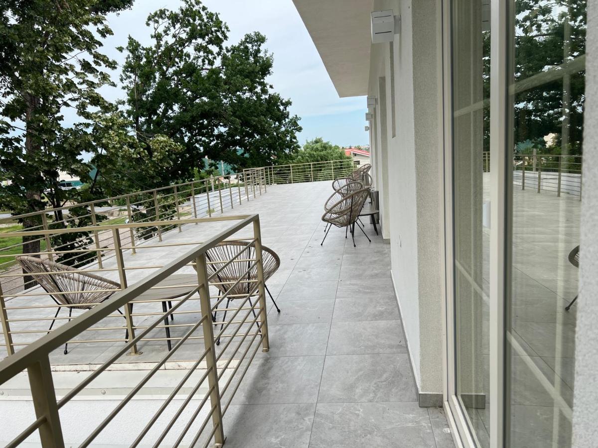 Ocaua Lui Cuza Hotel Tecuci Luaran gambar